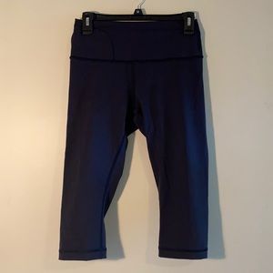 Lululemon cropped